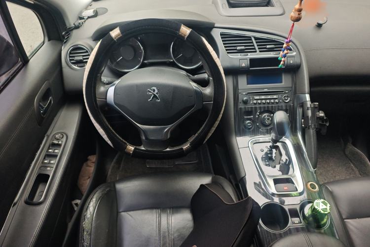 Used Peugeot 3008 2013 2.0L Automatic Trend Edition Steering Wheel