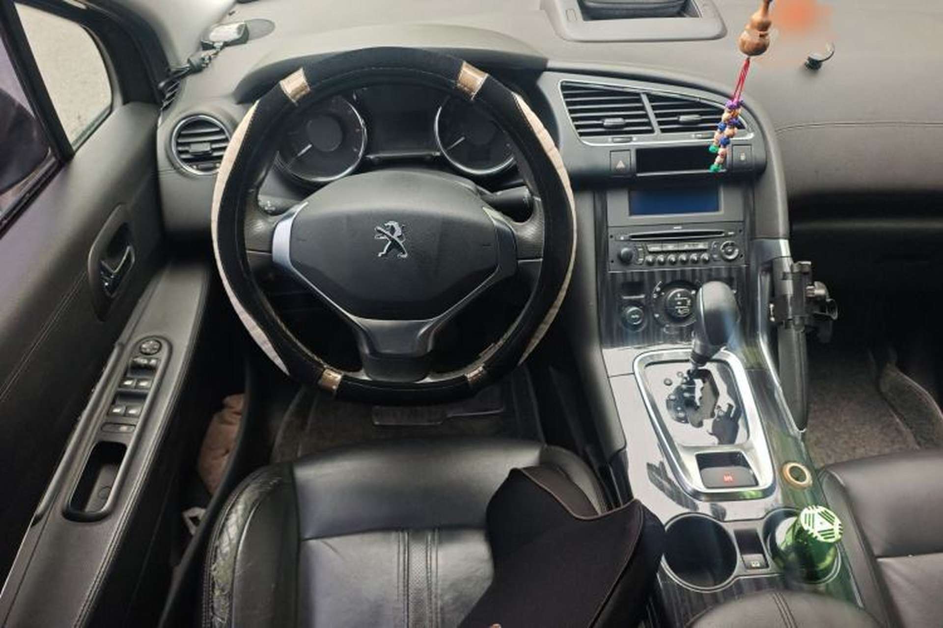 Used Peugeot 3008 2013 2.0L Automatic Trend Edition Steering Wheel