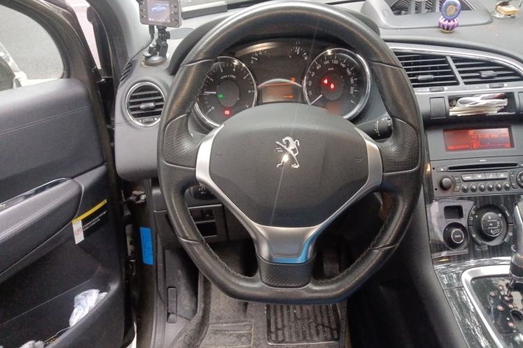 Used Peugeot 3008 2013 2.0L Automatic Trend Edition Steering Wheel