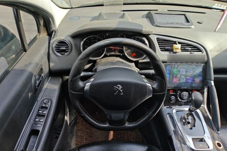 Used Peugeot 3008 2013 1.6THP Automatic Prestige Edition Steering Wheel