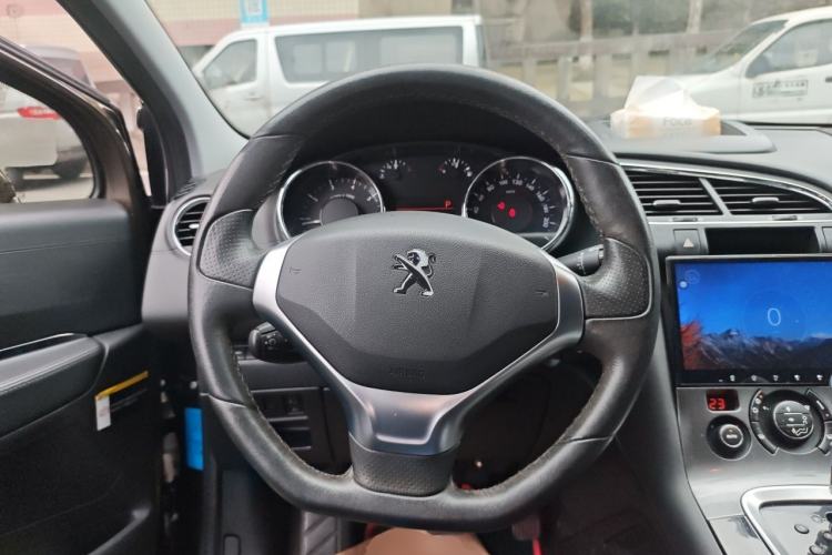 Used Peugeot 3008 2013 2.0L Automatic Trend Edition Steering Wheel