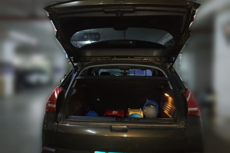 Used Peugeot 3008 2013 1.6THP Automatic Trend Edition Trunk