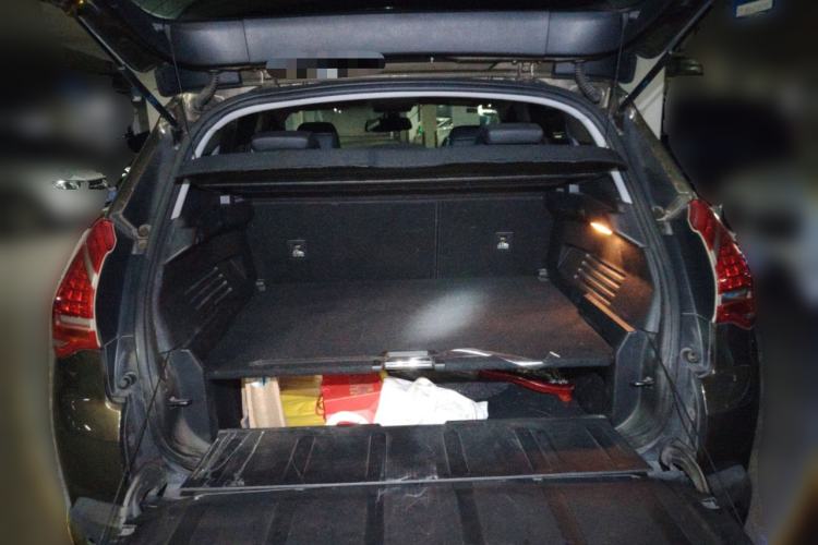 Used Peugeot 3008 2013 1.6THP Automatic Prestige Edition Trunk