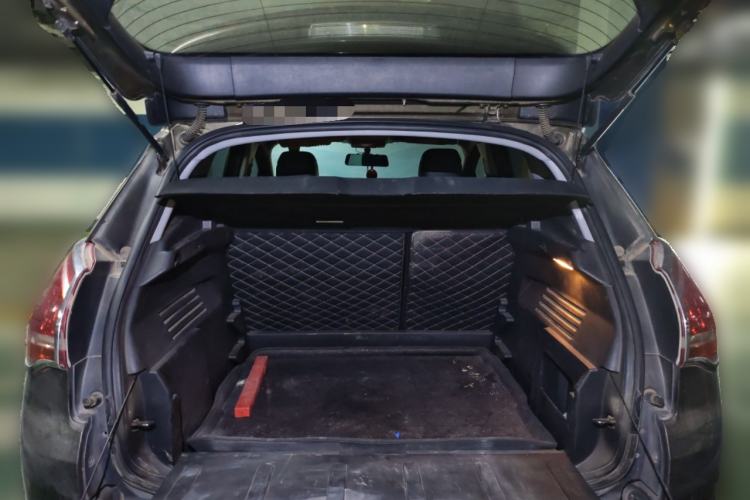 Used Peugeot 3008 2013 2.0L Automatic Trend Edition Trunk