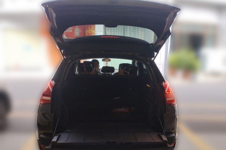 Used Peugeot 3008 2013 1.6THP Automatic Prestige Edition Trunk