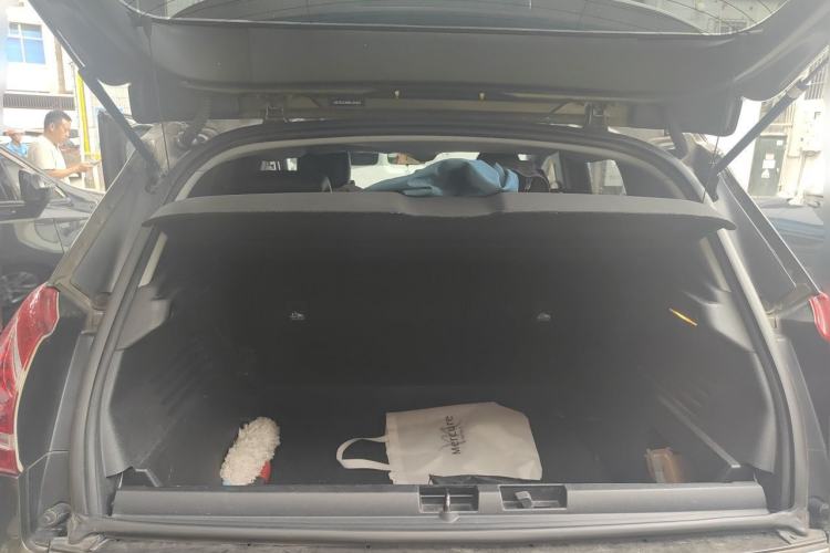 Used Peugeot 3008 2013 2.0L Automatic Trend Edition Trunk
