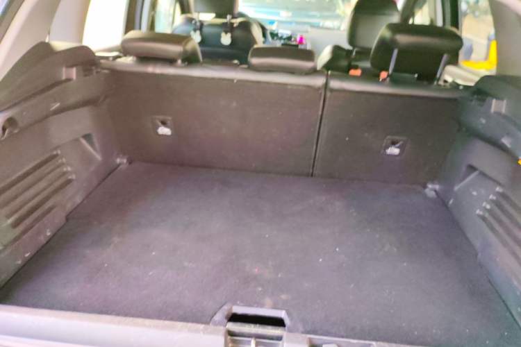 Used Peugeot 3008 2013 1.6THP Automatic Trend Edition Trunk