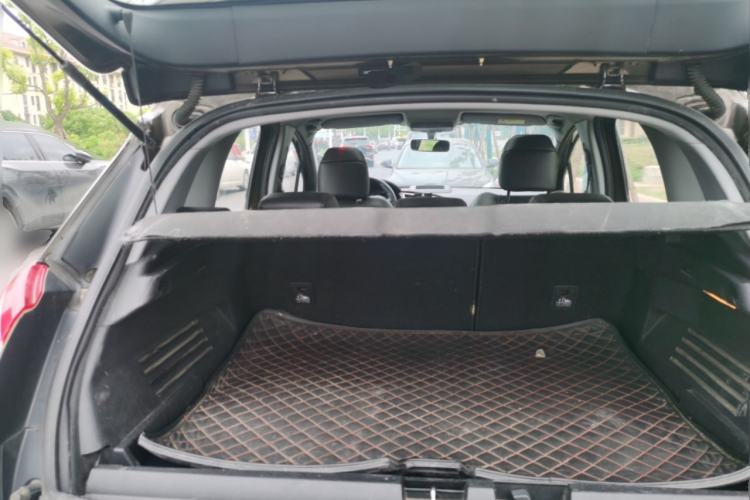 Used Peugeot 3008 2013 2.0L Automatic Trend Edition Trunk