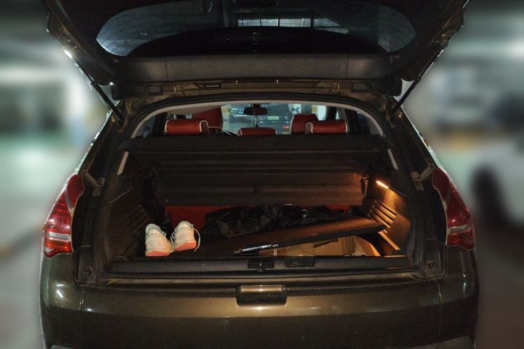 Used Peugeot 3008 2013 1.6THP Roland Garros Edition Trunk