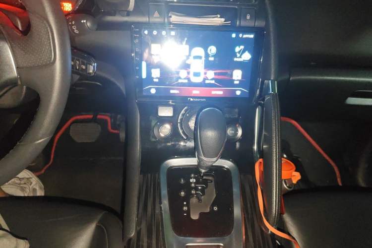 Used Peugeot 3008 2013 2.0L Automatic Trend Edition Audio And AC Panel