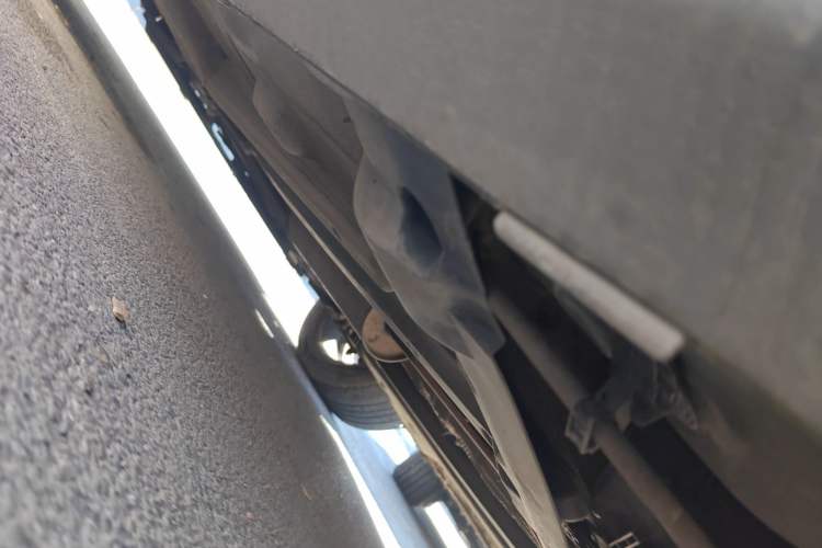 Used Peugeot 3008 2013 1.6THP Automatic Prestige Edition Chassis Rear Left