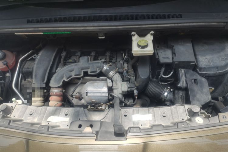 Used Peugeot 3008 2013 1.6THP Automatic Prestige Edition Engine Bay