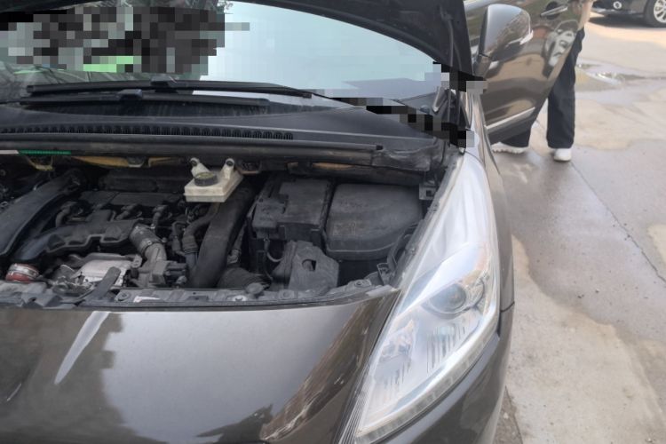 Used Peugeot 3008 2013 1.6THP Automatic Prestige Edition Engine Bay Left