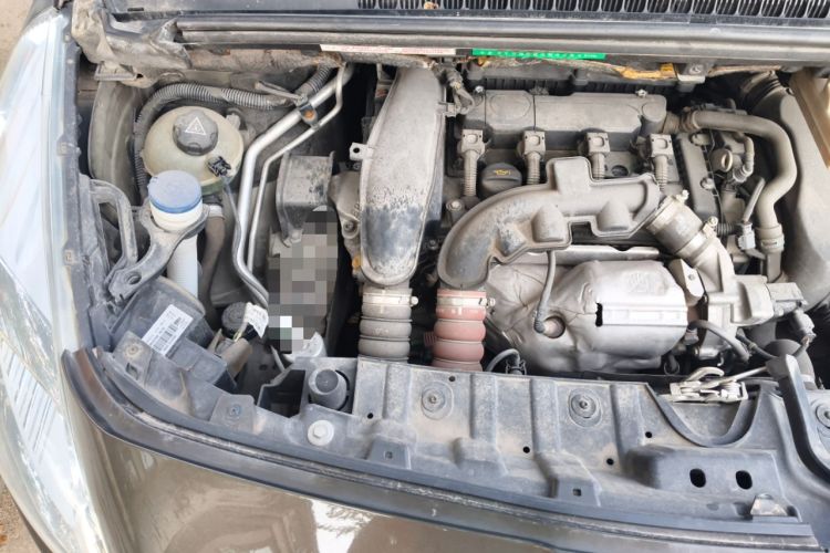 Used Peugeot 3008 2013 1.6THP Automatic Prestige Edition Engine Bay Right
