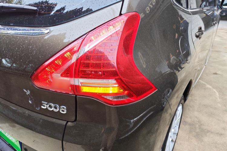 Used Peugeot 3008 2013 2.0L Automatic Trend Edition Exterior 6