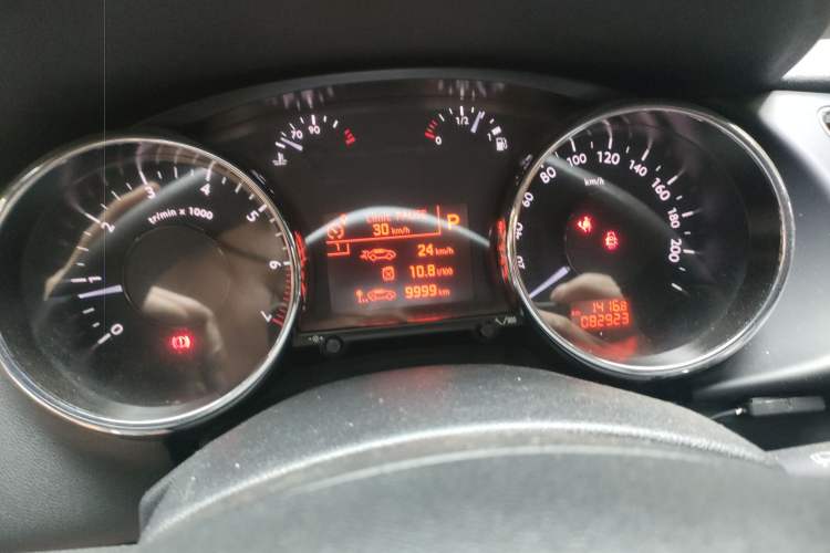 Used Peugeot 3008 2013 1.6THP Automatic Prestige Edition Instrument Cluster