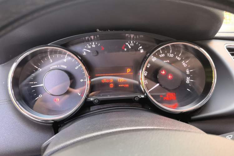 Used Peugeot 3008 2013 1.6THP Automatic Prestige Edition Instrument Cluster