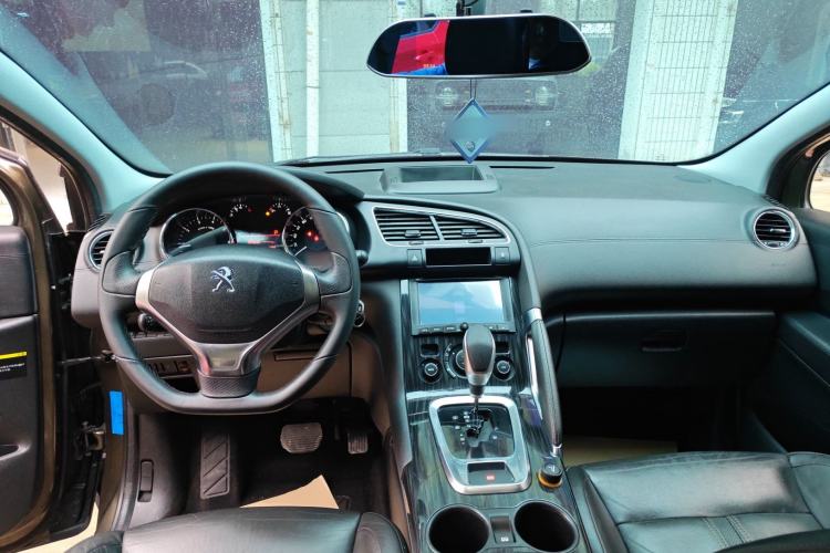 Used Peugeot 3008 2013 2.0L Automatic Trend Edition Interior 2