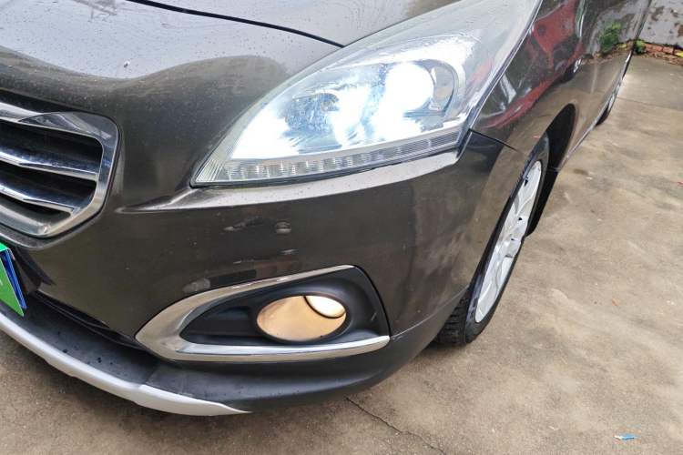 Used Peugeot 3008 2013 2.0L Automatic Trend Edition Left Front Headlight
