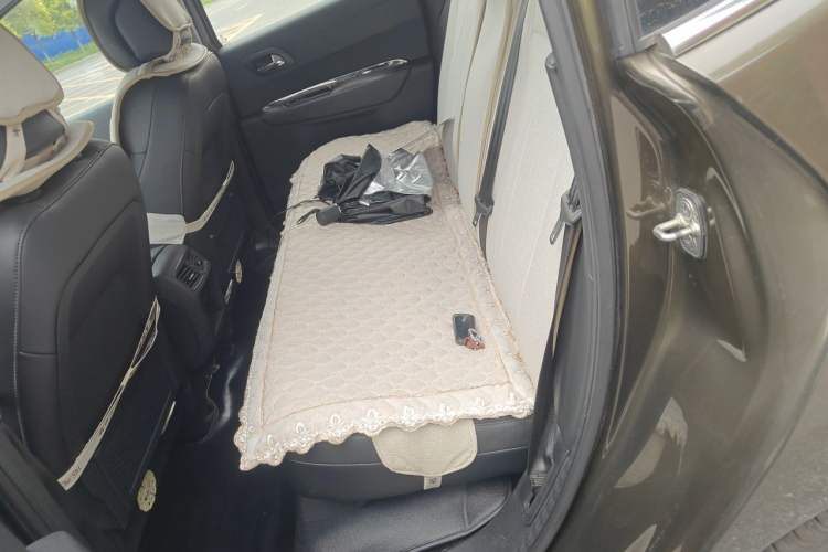Used Peugeot 3008 2013 2.0L Automatic Trend Edition Left Rear Seat