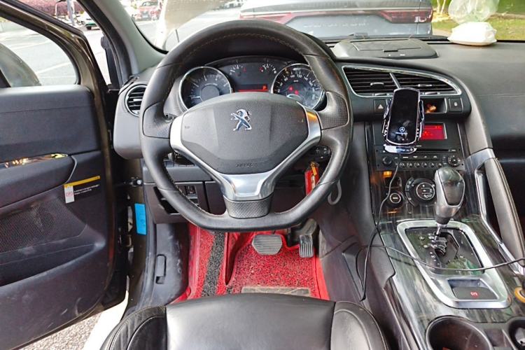 Used Peugeot 3008 2013 2.0L Automatic Trend Edition Steering Wheel