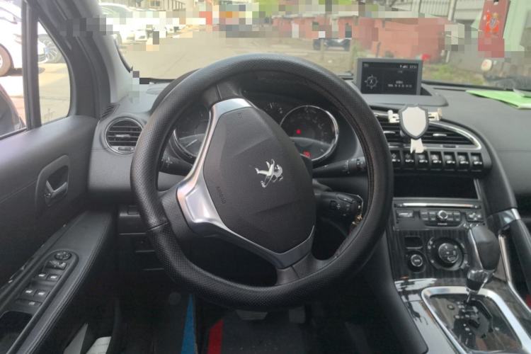 Used Peugeot 3008 2013 1.6THP Automatic Prestige Edition Steering Wheel