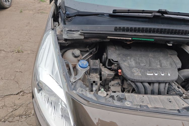 Used Peugeot 3008 2013 2.0L Automatic Trend Edition Engine Bay Right