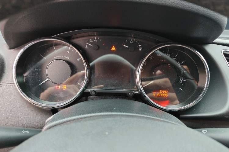 Used Peugeot 3008 2013 2.0L Automatic Trend Edition Instrument Cluster