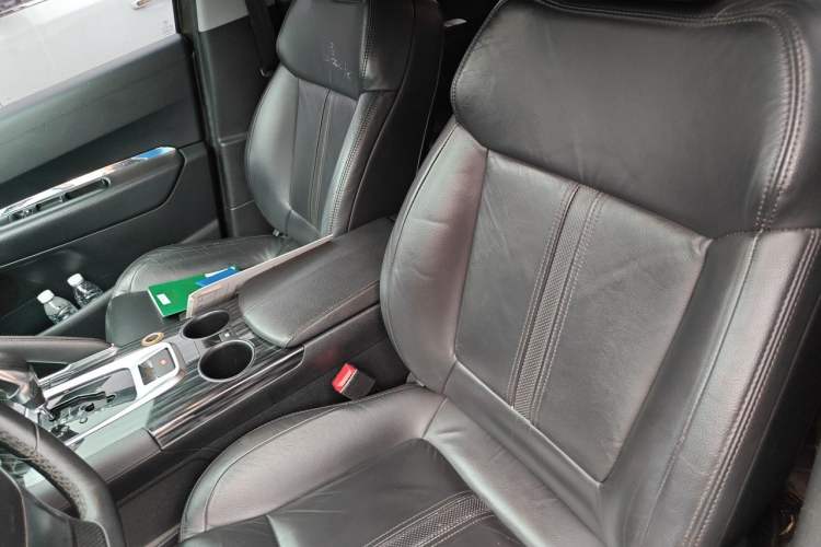 Used Peugeot 3008 2013 2.0L Automatic Trend Edition Left Front Seat