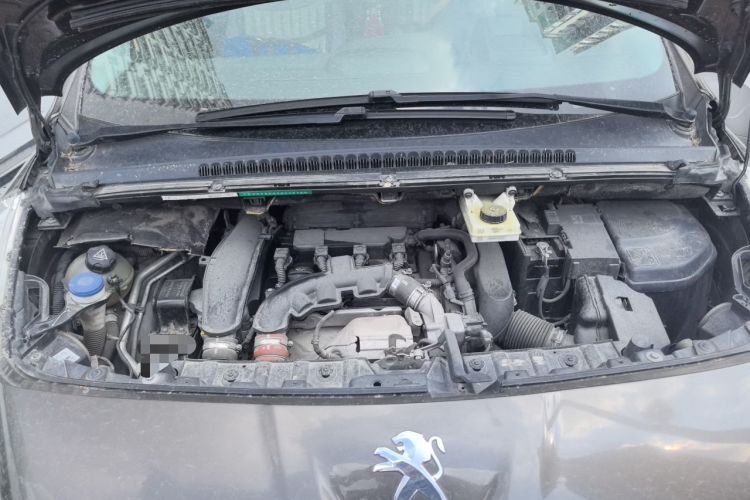 Used Peugeot 3008 2013 1.6THP Automatic Prestige Edition Engine Bay