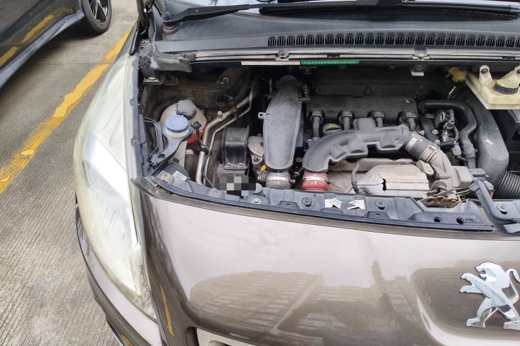 Used Peugeot 3008 2013 1.6THP Automatic Prestige Edition Engine Bay Right