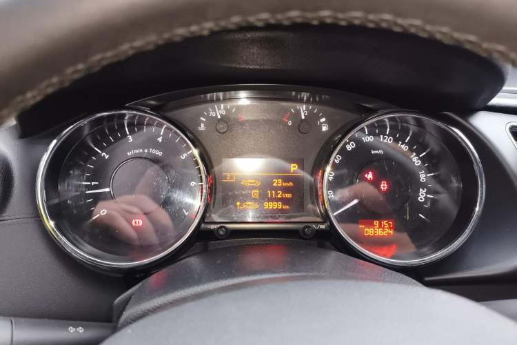 Used Peugeot 3008 2013 2.0L Automatic Trend Edition Instrument Cluster