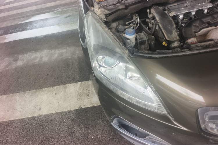 Used Peugeot 3008 2013 1.6THP Automatic Prestige Edition Right Front Headlight