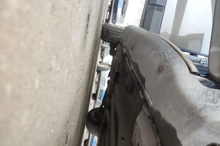 Used Peugeot 3008 2013 1.6THP Automatic Prestige Edition Right Side Sill