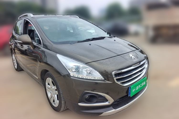 Used Peugeot 3008 2013 2.0L Automatic Trend Edition Front Right 45 Deg