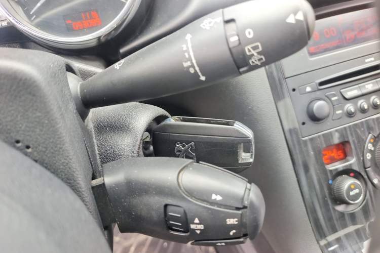 Used Peugeot 3008 2013 2.0L Automatic Trend Edition Vehicle Key
