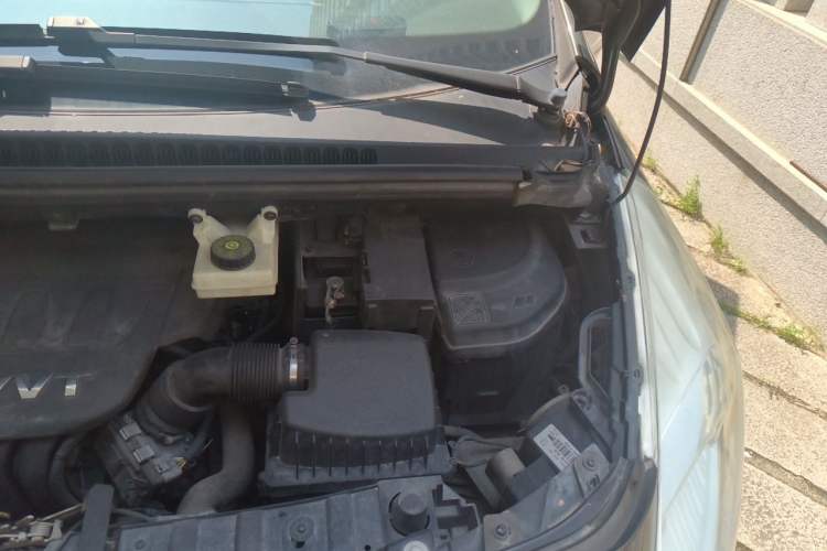 Used Peugeot 3008 2013 2.0L Manual Classic Edition Engine Bay Left