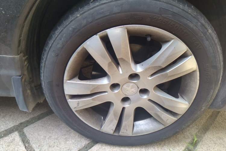 Used Peugeot 3008 2013 2.0L Manual Classic Edition Right Front Wheel Hub