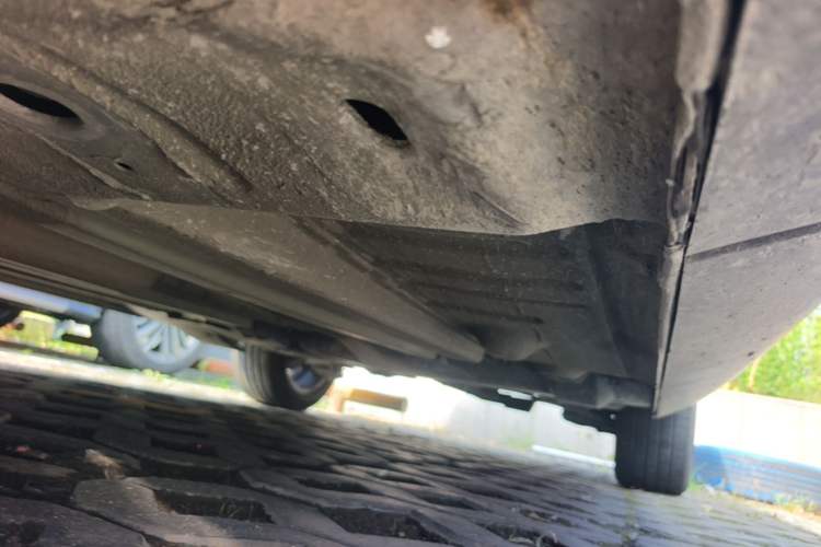 Used Peugeot 3008 2013 2.0L Automatic Trend Edition Chassis Front Left