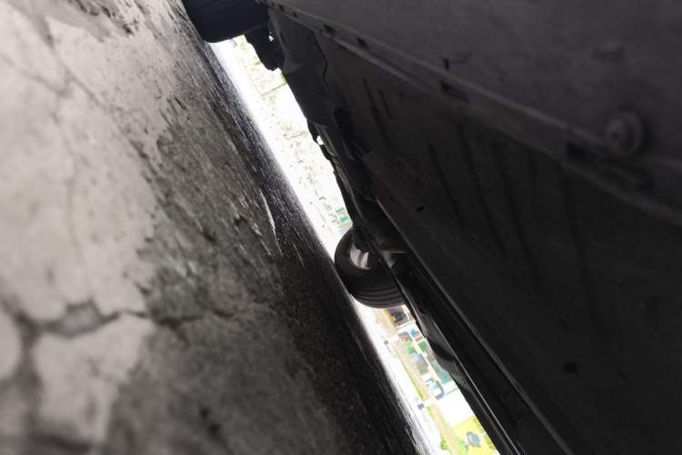 Used Peugeot 3008 2013 2.0L Automatic Trend Edition Chassis Front Right