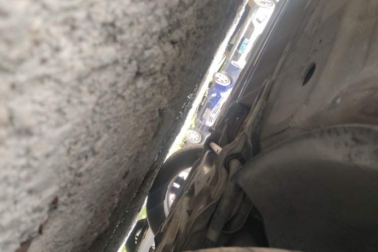 Used Peugeot 3008 2013 1.6THP Automatic Trend Edition Chassis Front Right