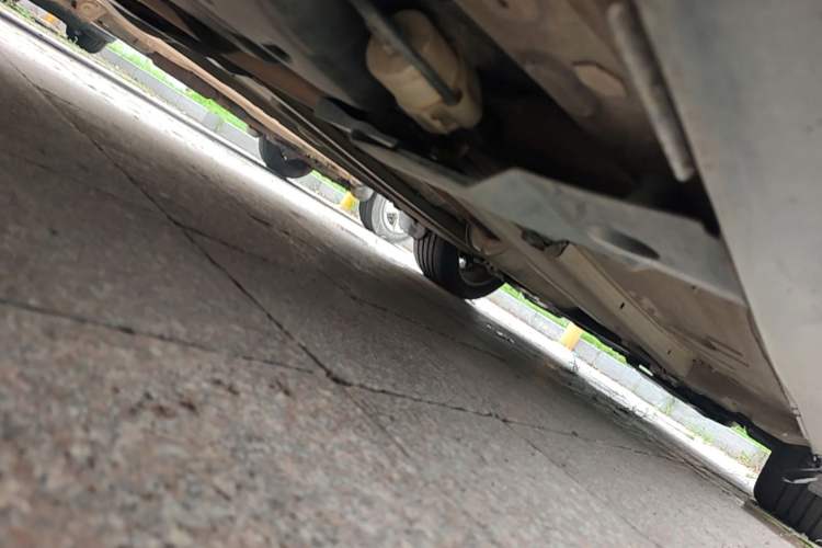 Used Peugeot 3008 2013 1.6THP Automatic Prestige Edition Chassis Rear Right