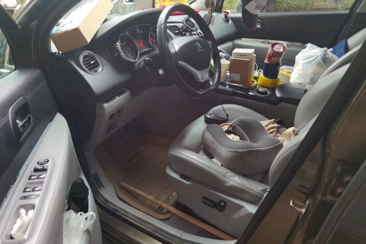 Used Peugeot 3008 2013 1.6THP Automatic Prestige Edition Driver Seat