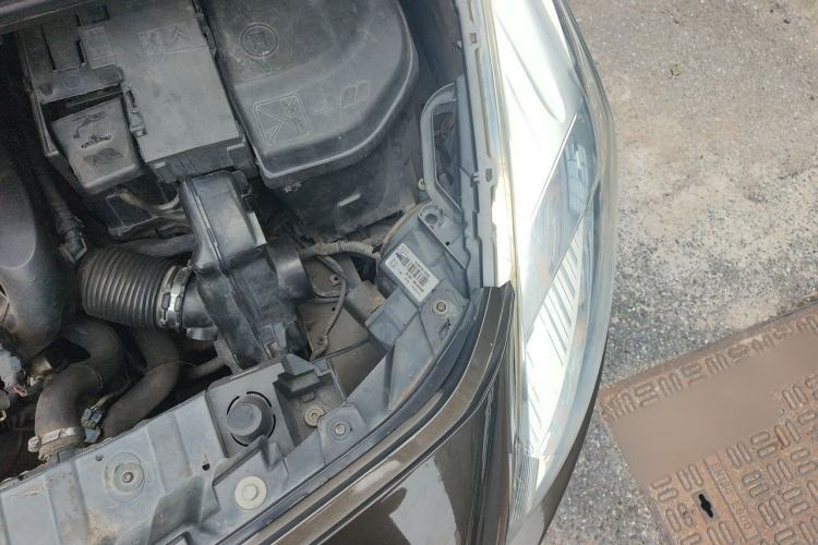 Used Peugeot 3008 2013 1.6THP Automatic Prestige Edition Engine Bay Left