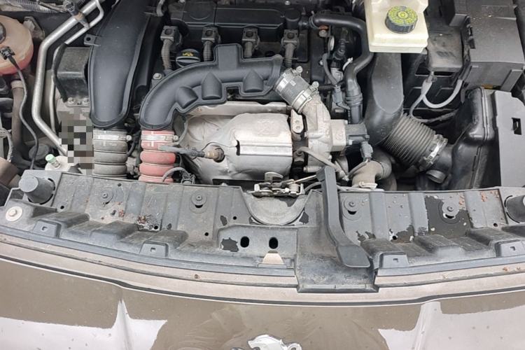 Used Peugeot 3008 2013 1.6THP Automatic Prestige Edition Engine Bay