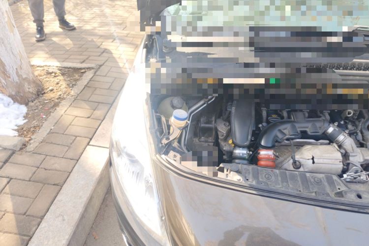 Used Peugeot 3008 2013 1.6THP Automatic Trend Edition Engine Bay Right