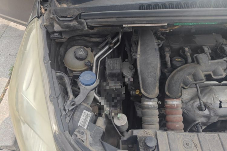 Used Peugeot 3008 2013 1.6THP Automatic Prestige Edition Engine Bay Right