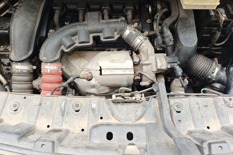 Used Peugeot 3008 2013 1.6THP Automatic Trend Edition Engine Bay