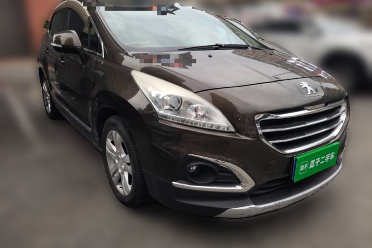 Used Peugeot 3008 2013 2.0L Automatic Trend Edition Front Right 45 Deg
