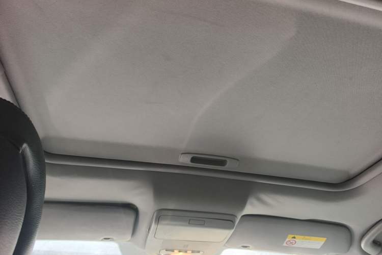 Used Peugeot 3008 2013 2.0L Automatic Trend Edition Headliner